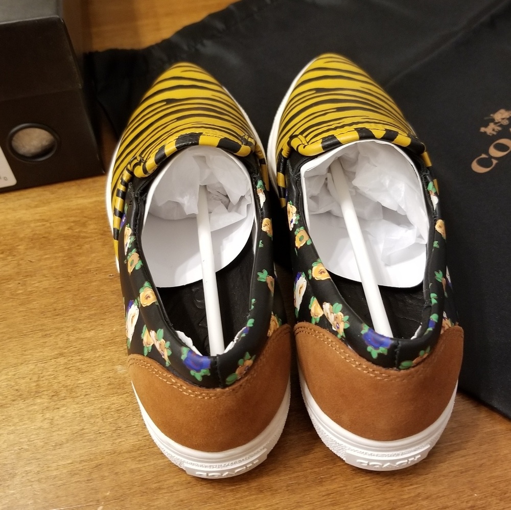 Coach C103 Tiger Print leather sneakers - Picture 5 of 8